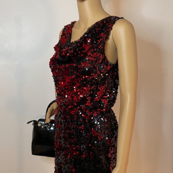 ❌ SOLD! U.SA. Black and red sequin, cowl mini dress - Picture 3 of 8